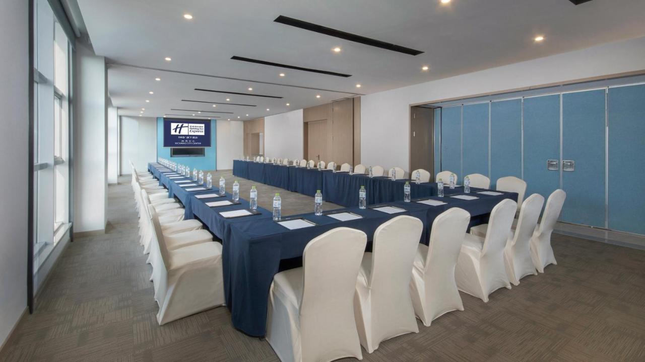 Holiday Inn Express - Xichang City Center By Ihg Exterior foto