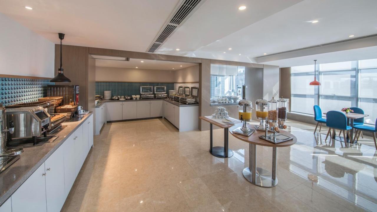 Holiday Inn Express - Xichang City Center By Ihg Exterior foto