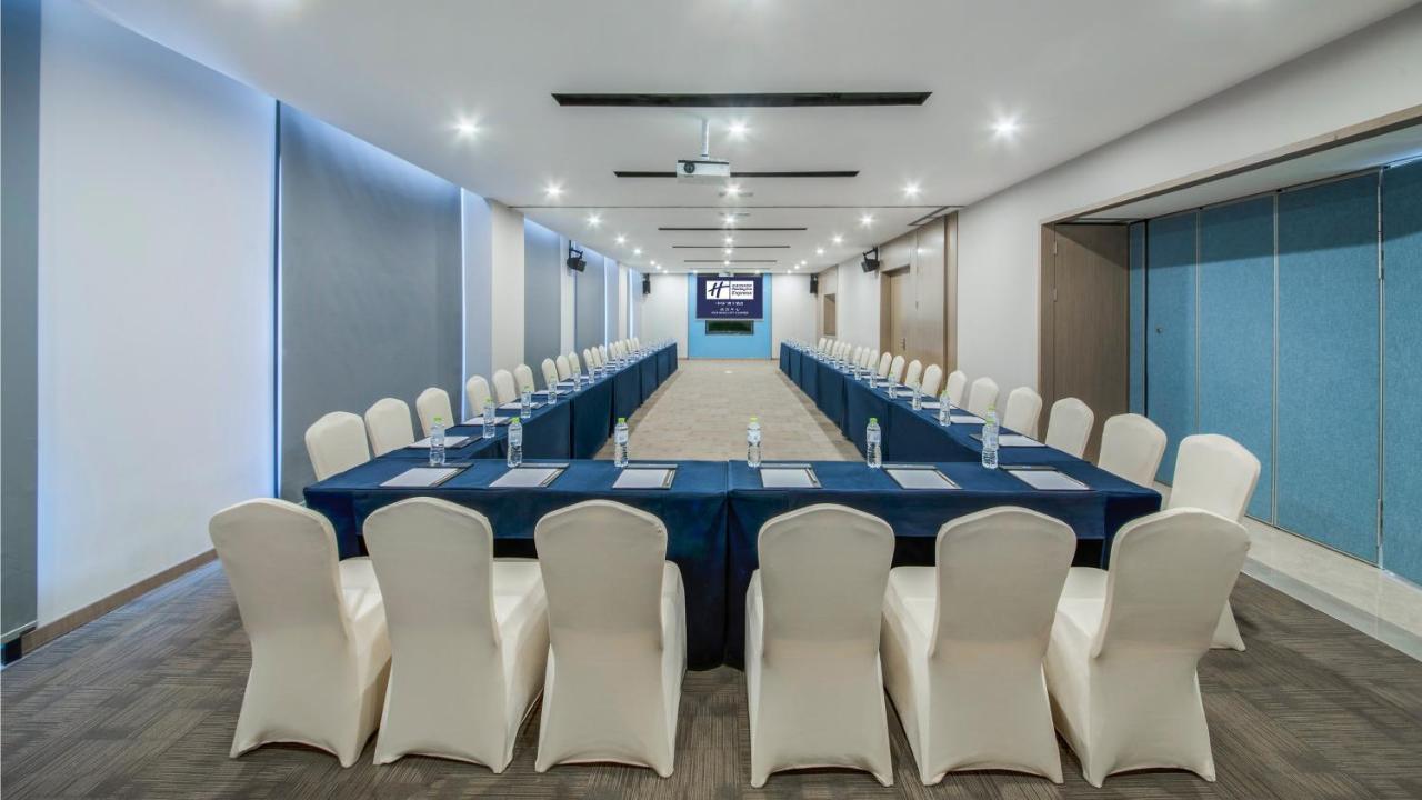 Holiday Inn Express - Xichang City Center By Ihg Exterior foto